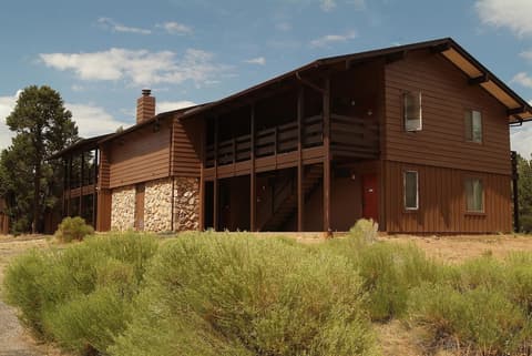 Maswik Lodge - Inside the Park, Exterior