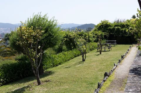 Hotel D. Luís, Exterior