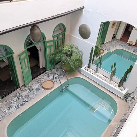 Riad Dar El Grably, Pool