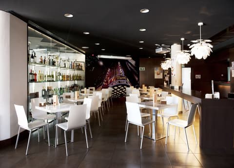 Hotel Tach Madrid Airport, Property amenity