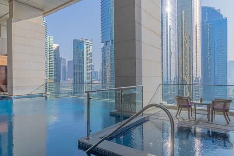 voco Bonnington Dubai by IHG, Pool