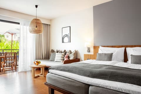 Sunwing Kamala Beach, Room