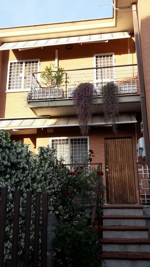 Nuova Fiera Aparthouse, Front of property