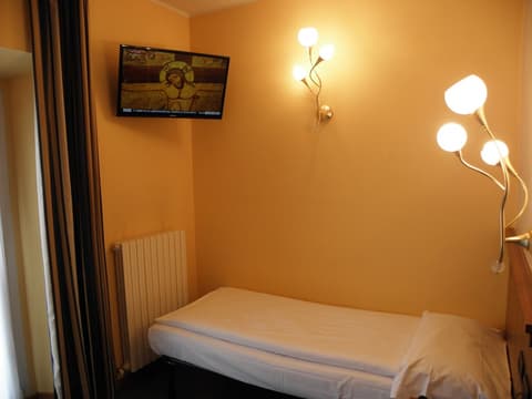 Hotel Bernina, Room