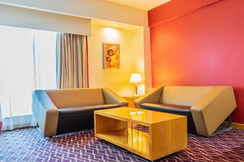 Holiday Inn Dar Es Salaam City Center by IHG, Room