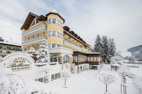 Park Hotel Bellevue, Property grounds