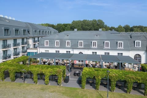Van der Valk Hotel Brugge - Oostkamp, Exterior