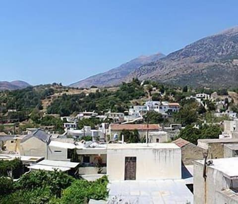 Keramos, Mountain view