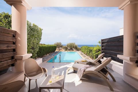 Kresten Royal Euphoria Resort, Room