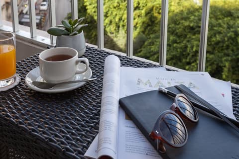 The Plaza Regency Hotel, 