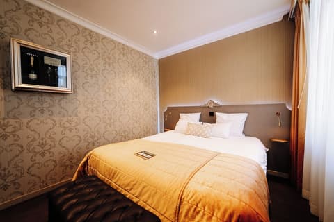 Château de Namur, Room