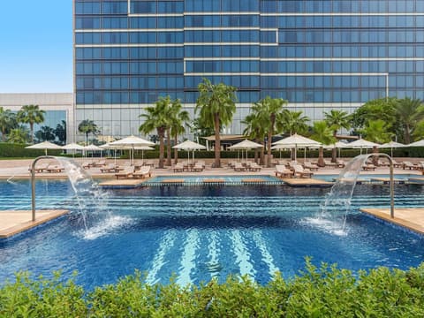 Fairmont Bab Al Bahr, Pool