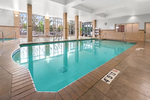 Holiday Inn Yakima by IHG, Pool