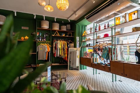 Socialtel Copacabana, Gift shop