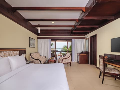 Sterling Lake Palace Alleppey, Room