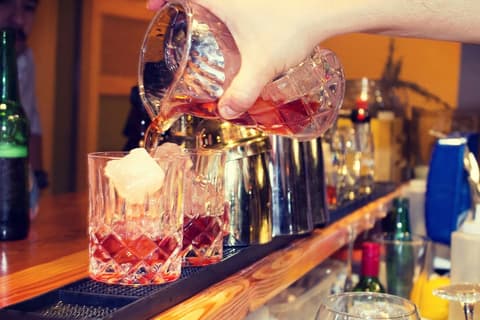 Hotel Nippon, Bar (on property)