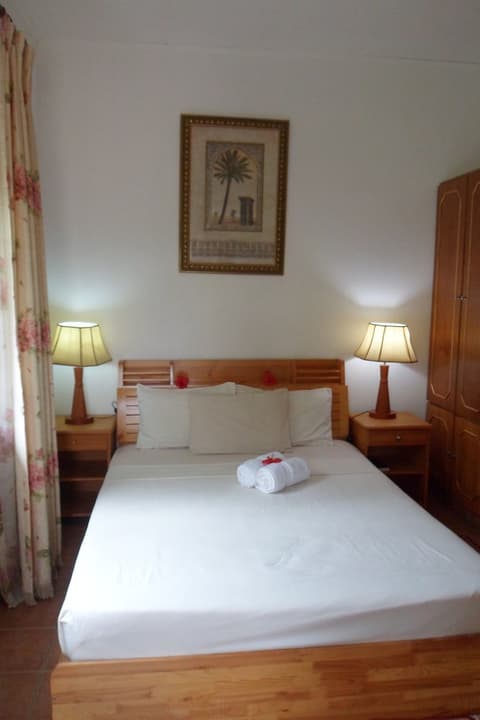 Reef Holiday Apartments, Room