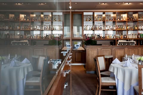 Hotel Swing, Restaurant