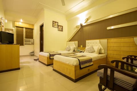 Hotel Grand Park Inn, Room