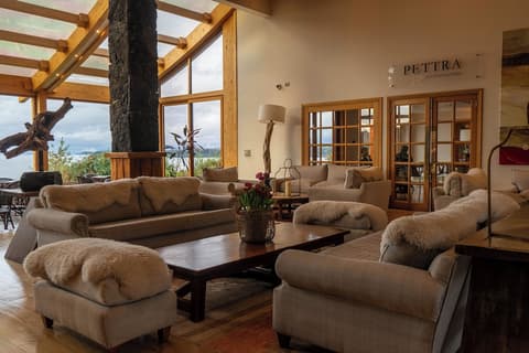 Wyndham Puerto Varas Pettra, Lobby