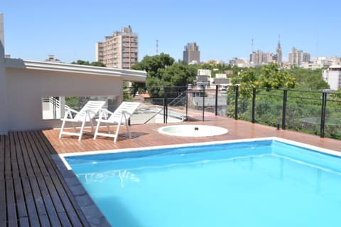 Dakar Hotel, Pool