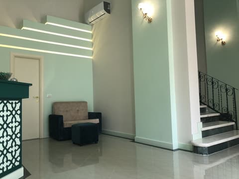 Hotel Veliera, Lobby sitting area