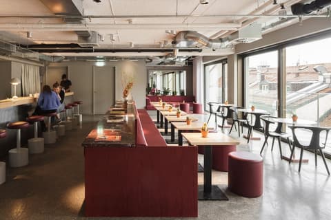 Haus im Tal, Lobby lounge