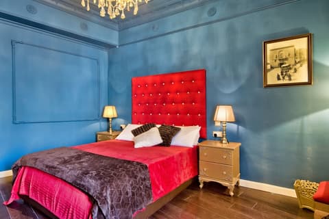 Julina Boutique Living, Room