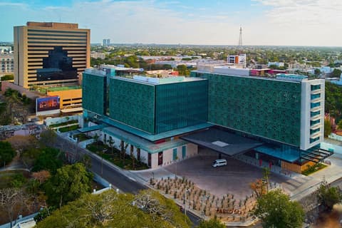 City Express Plus by Marriott Mérida, Exterior
