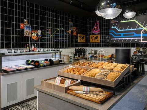 ibis Budapest Castle Hill Hotel, Miscellaneous