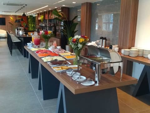 Hotel Global Grupos, Breakfast meal