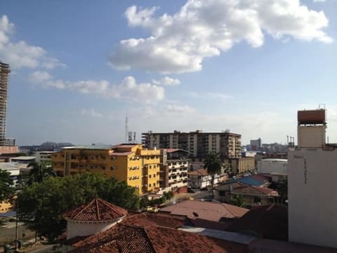 Hotel Acapulco, Balcony