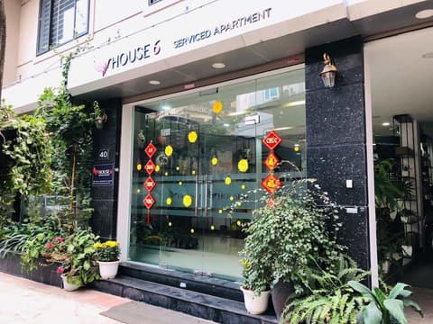 V House 6 Serviced Apartment, Exterior