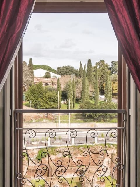 Royal Rooms Colosseo, Room