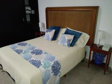 Dreams Lagoon Cancun, Room