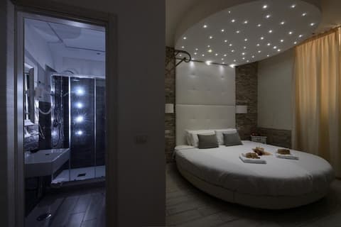 Vatican Tourist Inn, Room