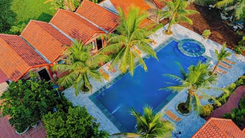 Tam Coc Green Garden Bungalow, Pool