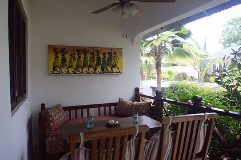 Highland Bungalows, Terrace/patio