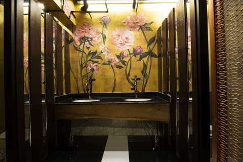 Dhevi Bangkok Hotel, 