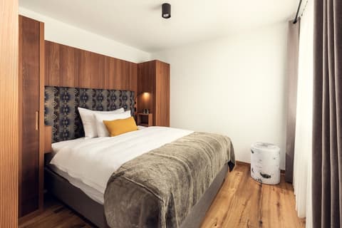 Conrad's Mountain Lodge, Room