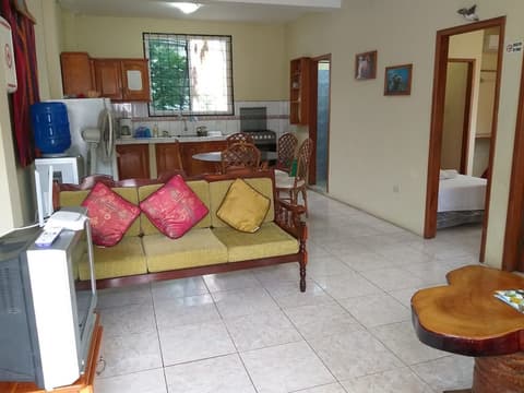 Villa Galapagos, Living area