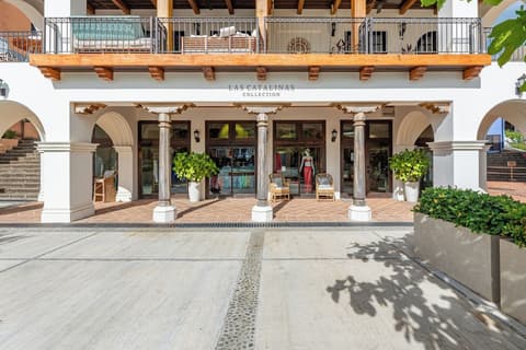 Santarena Hotel at Las Catalinas, Designer store