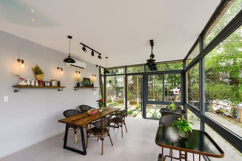 La Paix Hue, Restaurant