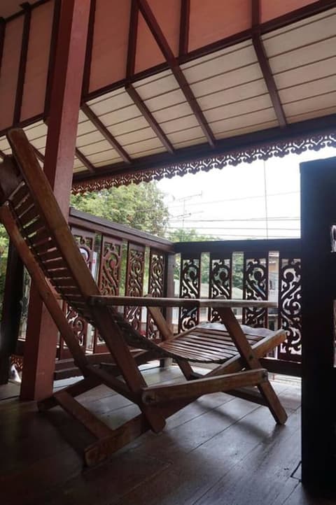 Baan Khun Ya Ayutthaya, Balcony