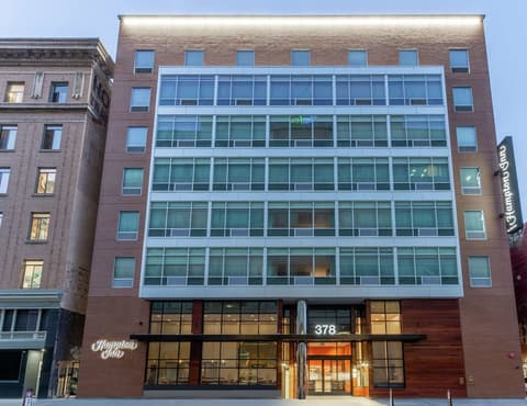 Hampton Inn Oakland Downtown-City Center, Exterior