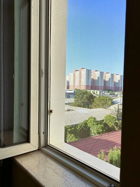 The Family Hotel - Free Massage, City view