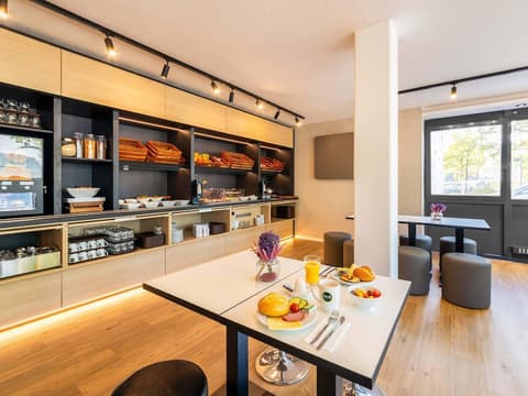 B&B HOTEL Würzburg-Ost, Room