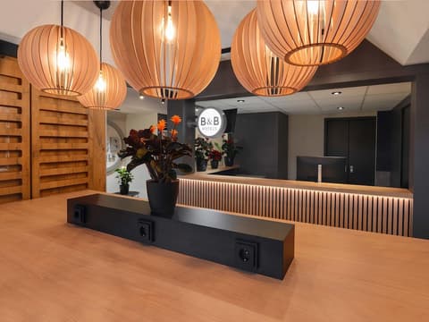 B&B HOTEL Wuppertal-Oberbarmen, Lobby