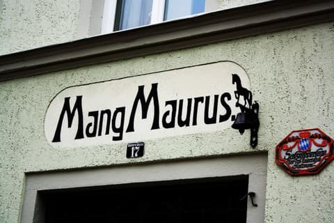 Maurushaus, Exterior