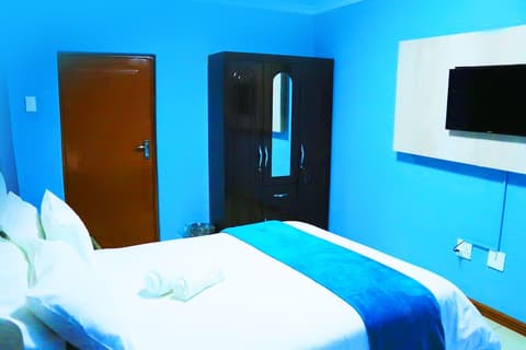 Angel Guest House, Room